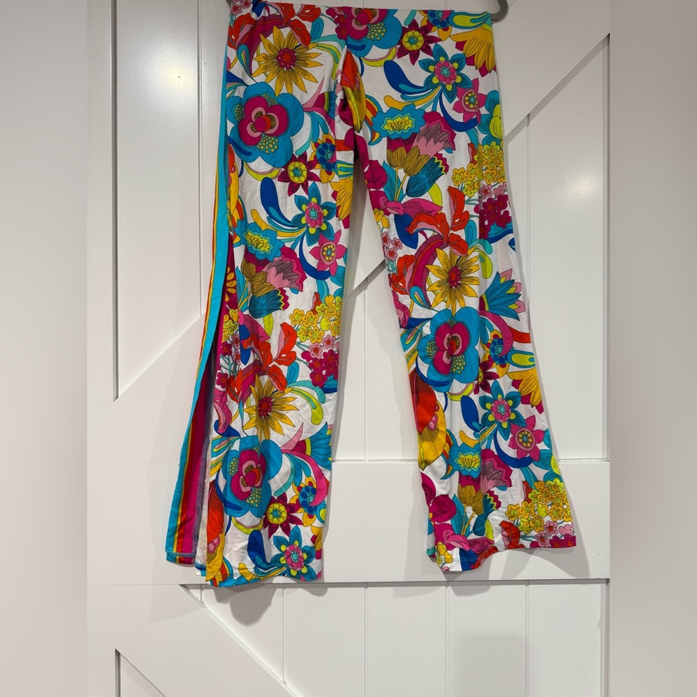 Trina Turk Womens Fontaine Swim Pants size Medium - Picture 3 of 6